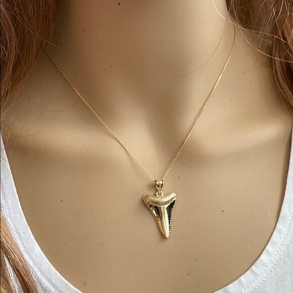10k White Gold Polished Shark Tooth Pendant Necklace 16" 18" 20" 22"