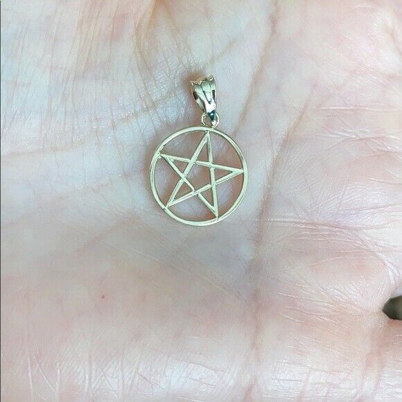 Small Solid 10k White Gold Pentagram Friendship Pendant Necklace