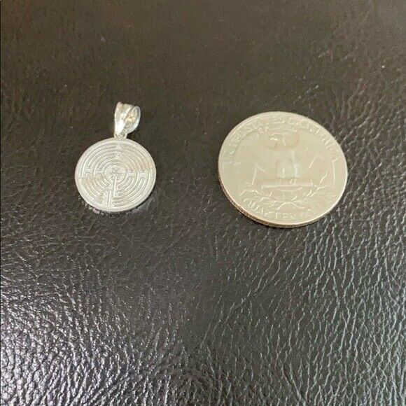 925 Sterling Silver Chartres Labyrinth Maze Dainty Medallion Pendant Necklace