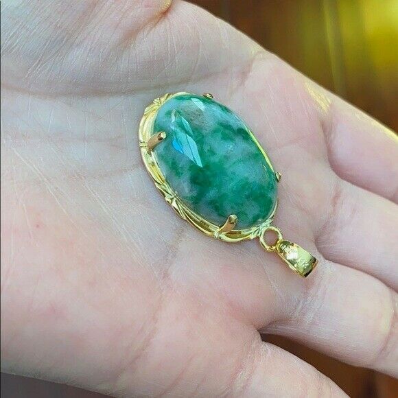 14K Solid Fine Real Yellow Gold Oval Green Natural Jadeite Jade Pendant