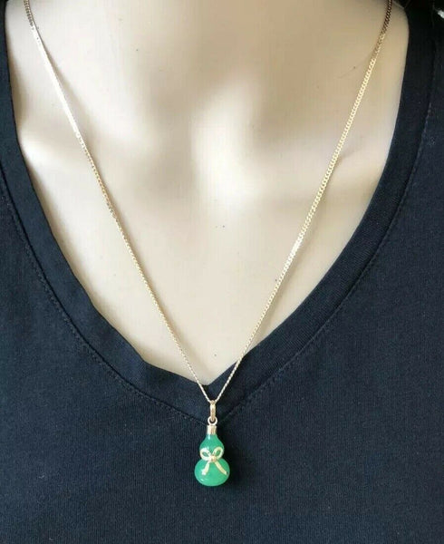 NWOT 18K Gold Bottle Gourd Green Jade Bow Pendant - ES33