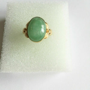 14K Solid Yellow Gold Green Jade Oval Women Ring Size 7
