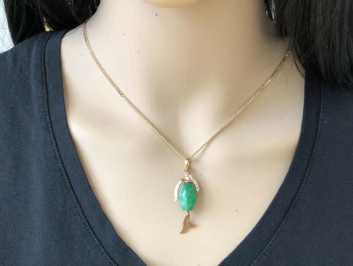 NEW 14K Yellow Gold Green Jade Pendant - ES32