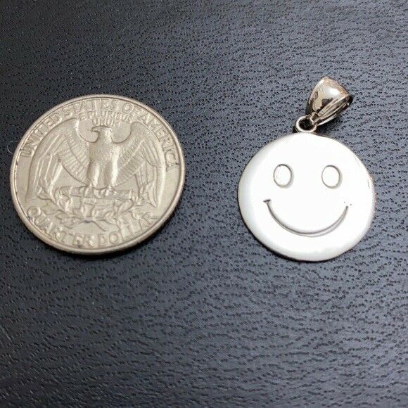 10k Solid Yellow Gold Smiley Face Disc Charm Pendant Necklace