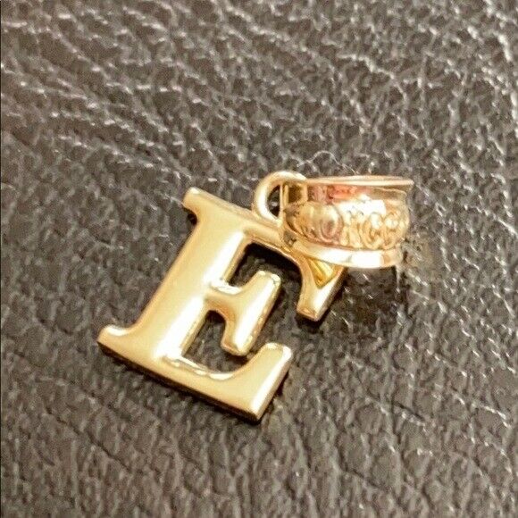 10k Solid Yellow Gold Small Mini Initial Letter P Pendant Necklace