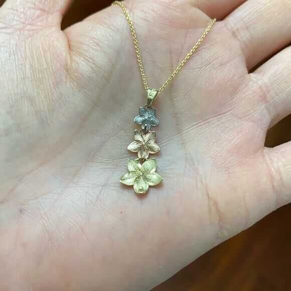 14K Tri-color Gold Elegan 3 Plumeria Flowers Joy Love Spiritual Pendant Necklace