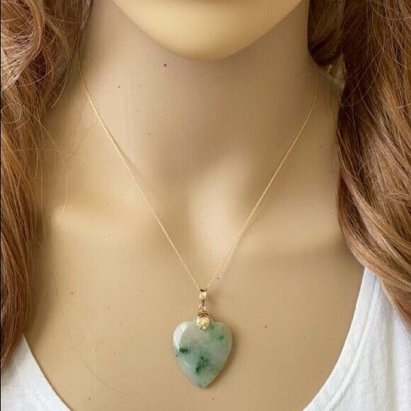 18K Solid Real Yellow Gold Genuine Natural Jadeite Heart Jade Pendant