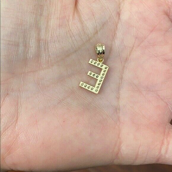 14k Solid Yellow Gold Diamonds Monogram Initial Letter Q Pendant Necklace