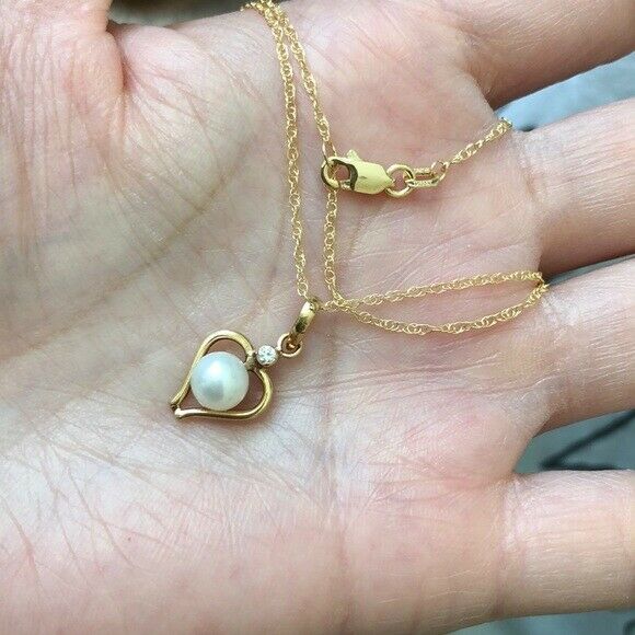 14K Solid Gold Small Pearl Heart Pendant Dainty Necklace 16"-18" adjustable