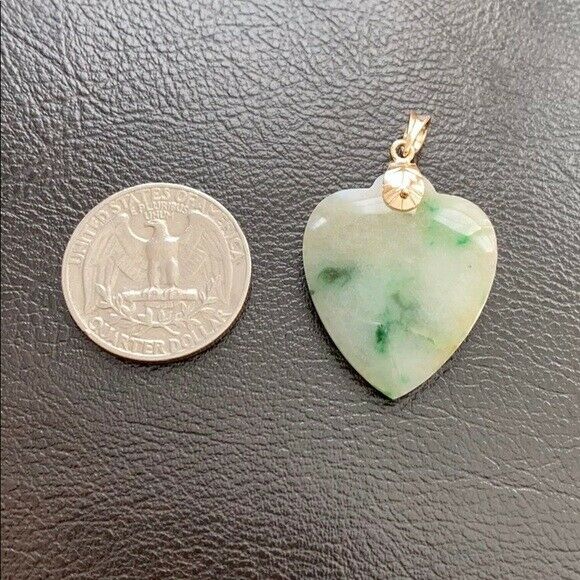 18K Solid Real Yellow Gold Genuine Natural Jadeite Heart Jade Pendant