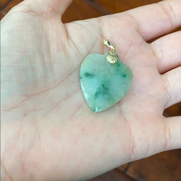 18K Solid Real Yellow Gold Genuine Natural Jadeite Heart Jade Pendant