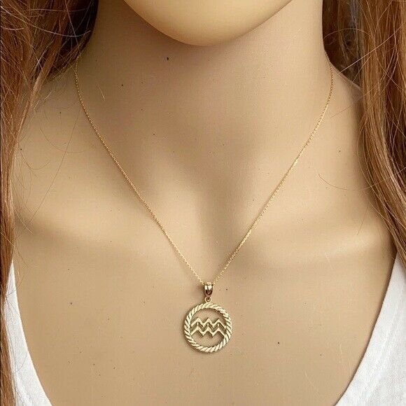 10K Solid Gold Aquarius Zodiac Sign Circle Rope Pendant Necklace