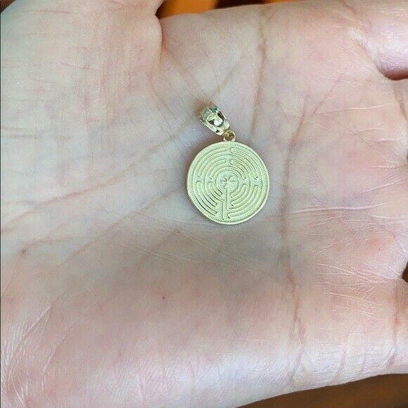 Solid 10k White Gold Maze Chartres Labyrinth Disc Medallion Pendant Necklace