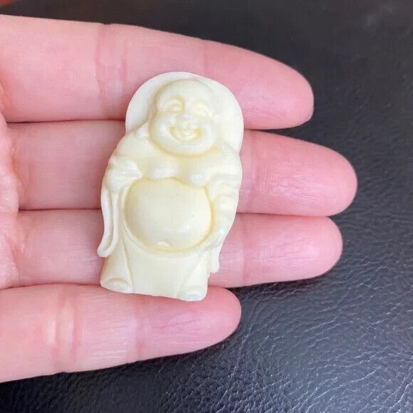 Carved Buddha Male Happy Laughing Buddhist Pendant Carving