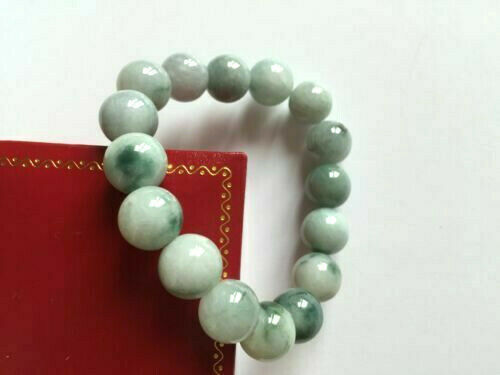 NWOT Round Beads Jade Bangle Bracelet - White Green - Heavy