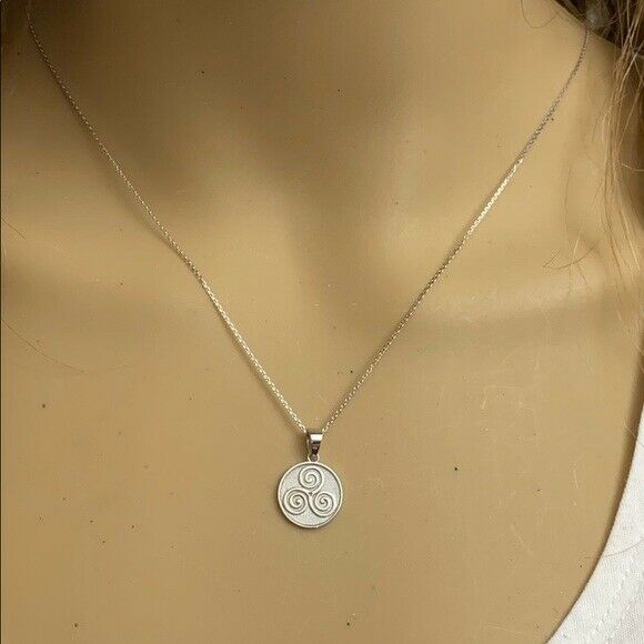 Sterling Silver Celtic Triple Spiral Triskele Irish Knot Disc Pendant Necklace