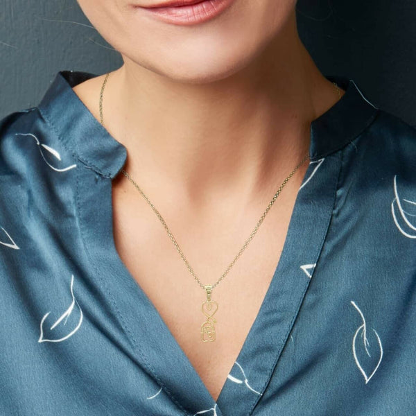 10K Solid Gold Medical Doctor MD Heart Stethoscope Pendant Necklace