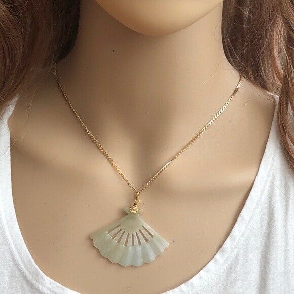 18K Solid Gold Asian Hand Fan Natural Jade Pendant - Yellow Gold