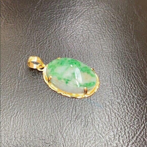 14K Solid Fine Real Yellow Gold Oval Green Natural Jadeite Jade Pendant