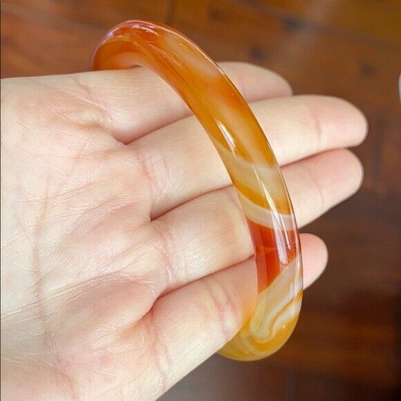NEW Orange Red White Agate Bangle Inner Diameter 59 mm - Round Shape
