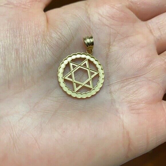 10k Solid Yellow Gold Jewish Star of David in Circle Rope Pendant Necklace