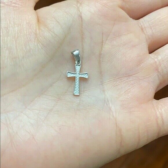 10K Solid White Gold Round Mini Small Cross Pendant Necklace 16" 18" 20" 22"