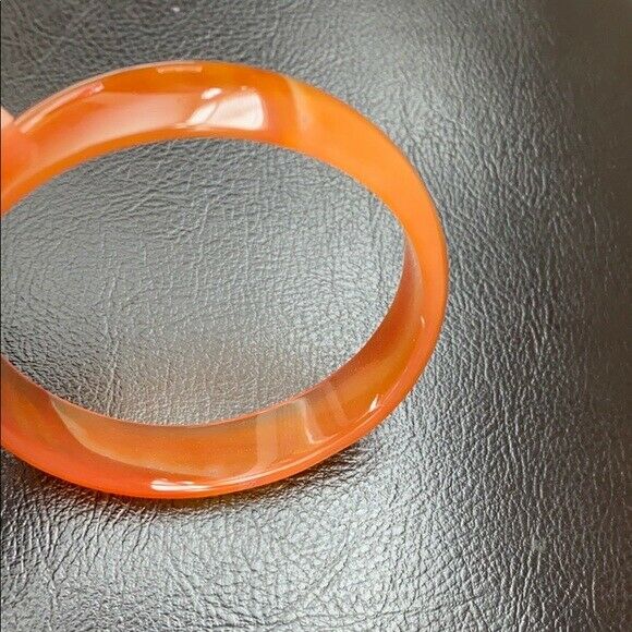 Natural Orange Red White Agate Bangle Inner Diameter 52 mm - D Shape Kid Size