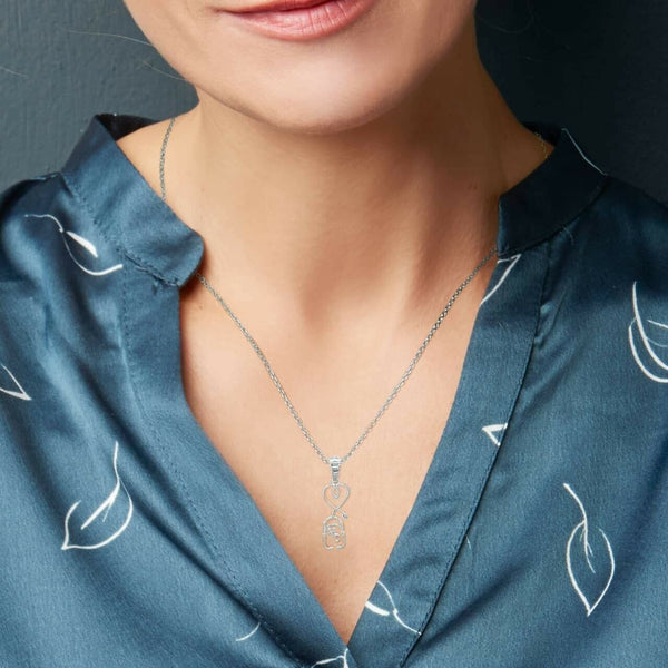 10K Solid Gold Medical Doctor MD Heart Stethoscope Pendant Necklace