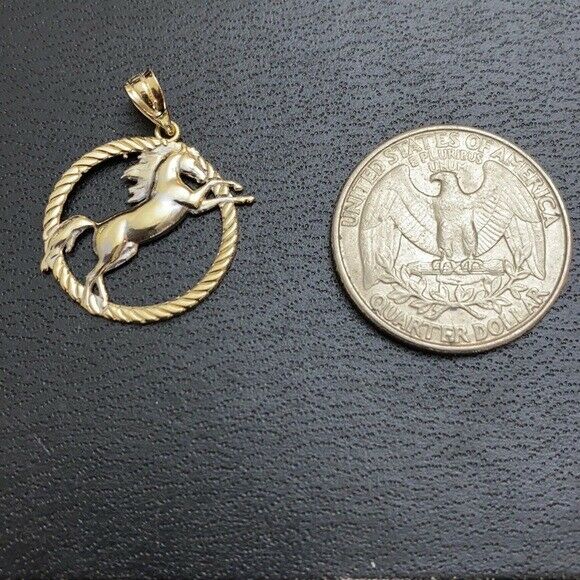 10K Solid Yellow Gold Stallion Horse Rope Pendant Necklace