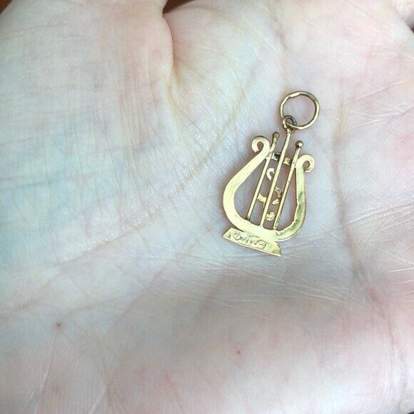 14K Solid Gold Small Music Note Pendant /Charm Dainty Necklace 16", 18"