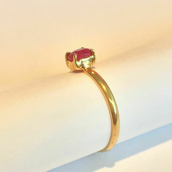 14K Solid Yellow Gold Mini Red Ruby Women Ring Minimalist Size 5.5