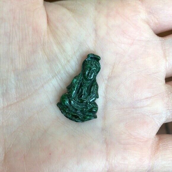 Small Lady Kwan Yin Buddha Natural Real Green Religious Jade (Pendant)
