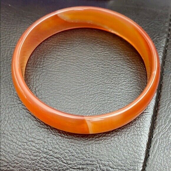 Natural Orange Red White Agate Bangle Inner Diameter 52 mm - D Shape Kid Size