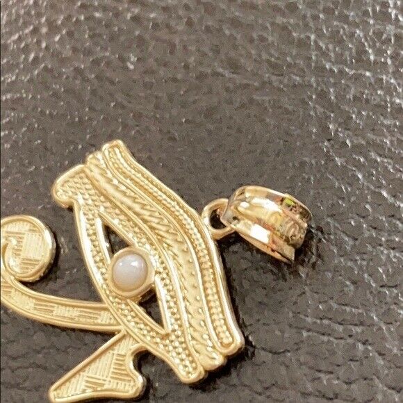 Solid Yellow Gold 14K Eye Of Horus (Ra) With Opal Center Stone Pendant Necklace