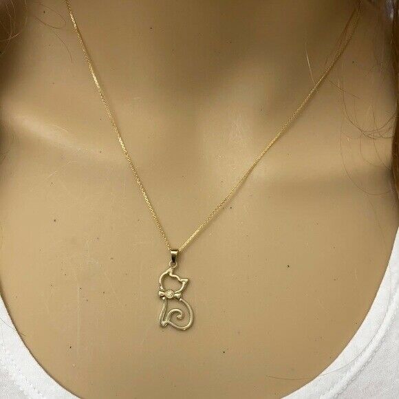 Solid 10k Yellow Gold Openwork Diamond Cat Pendant Necklace