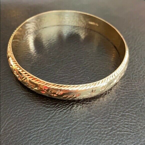 14K Real Yellow Gold Diamond-cut Bangle Bracelet 53 mm width 10 mm